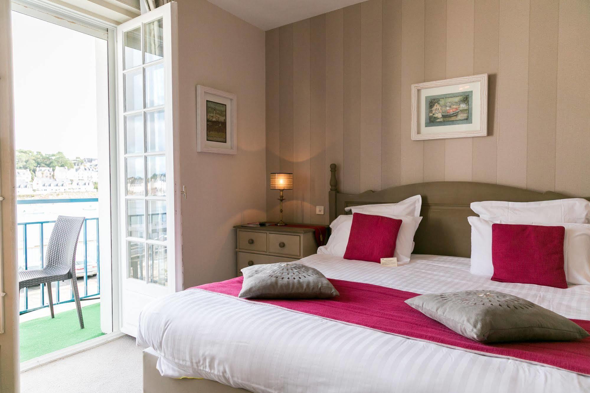 Le Goyen Hotel Audierne Eksteriør billede